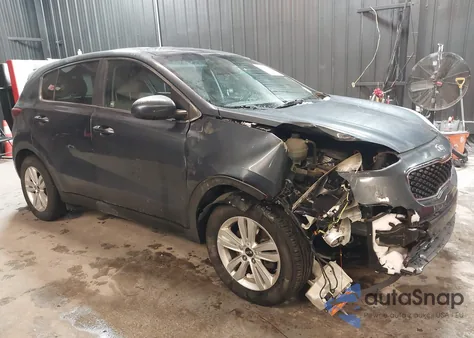 2017 Kia Sportage Lx z USA, uszkodzony, nr VIN KNDPM3AC0H7074695